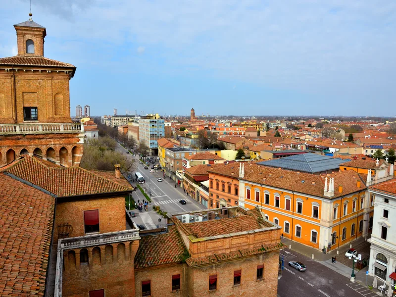 Escort a Ferrara