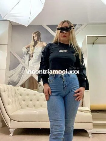 NUOVA50 COMPLETO PURE CULETTO, escort Roma