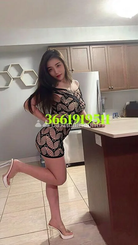 Corsico, escort Milano