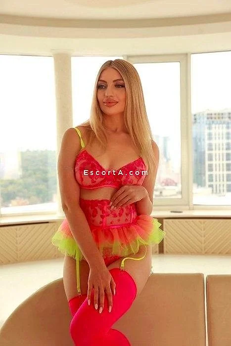 Kamila, escort Pisa