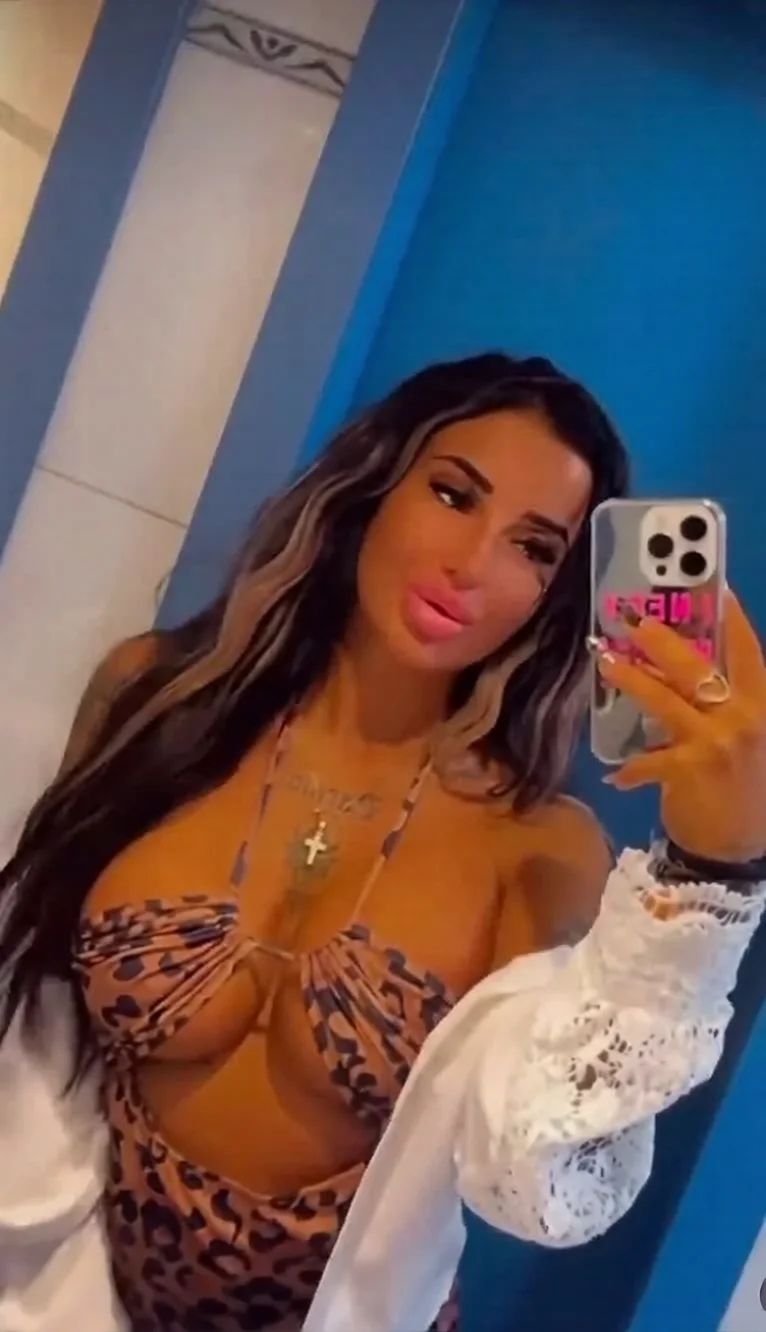 Thalida, escort Milano