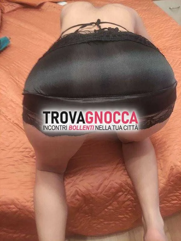 Donna 38 anni amante del sesso cerca amici max 50, escort Padova