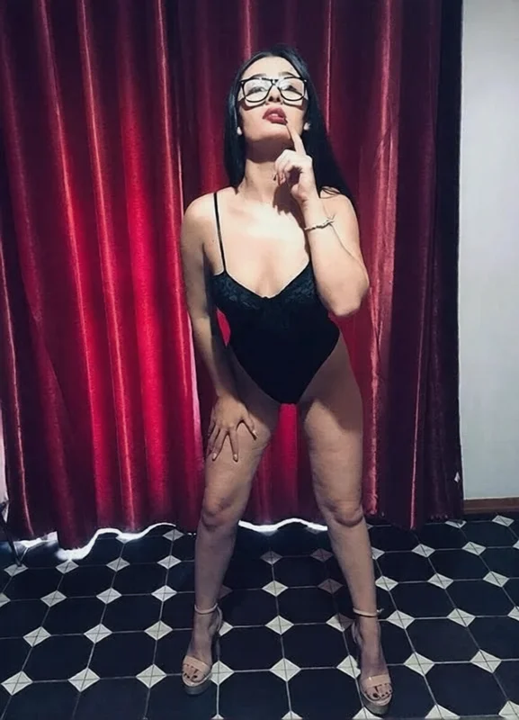 ErikaAPPENA RITORNATA IN CITTA COMPLETISSIMA, escort Roma